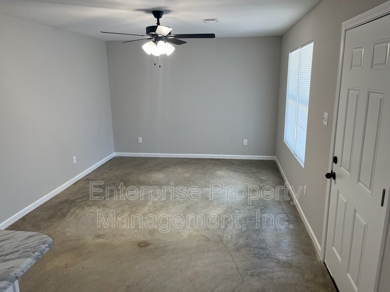 3292 Denver St property image