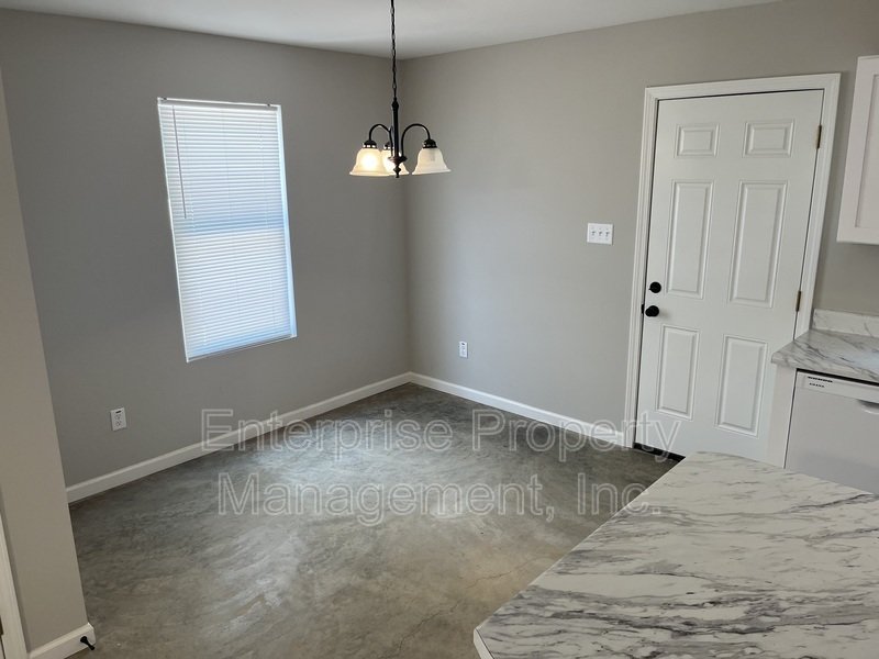 3292 Denver St property image