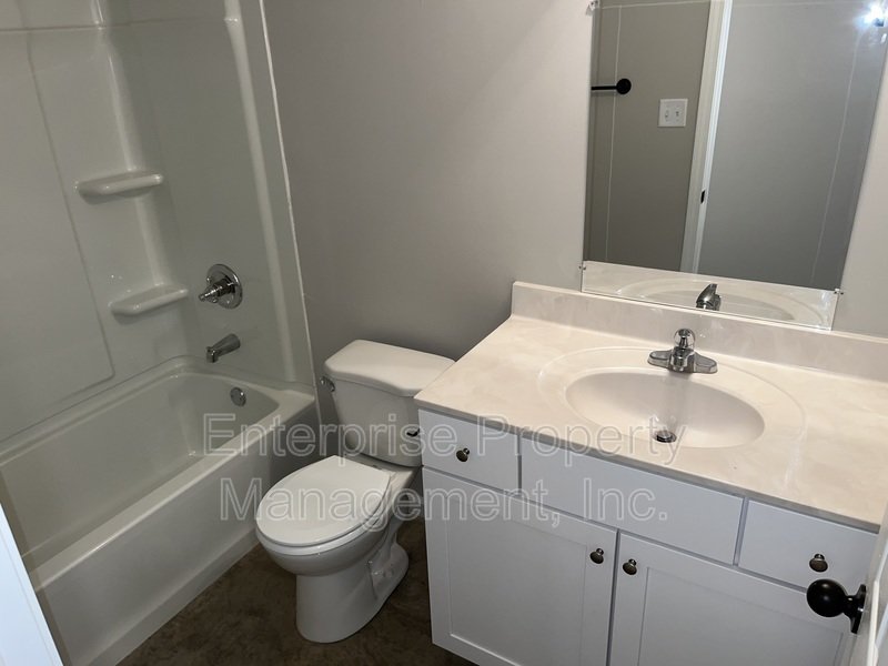 3292 Denver St property image