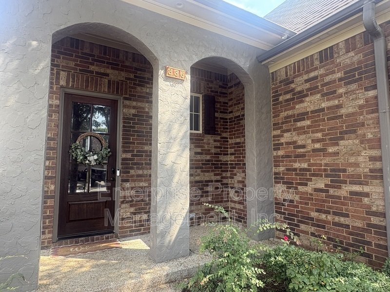 Bright property image
