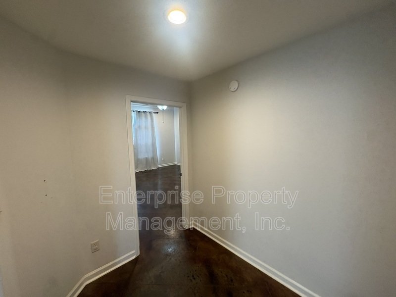 Bright property image