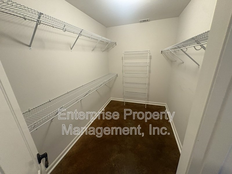 Bright property image