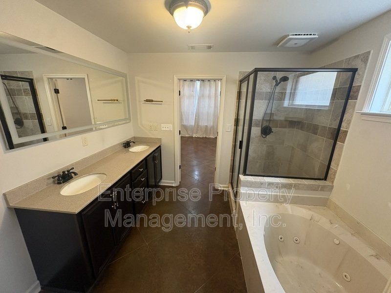 Bright property image