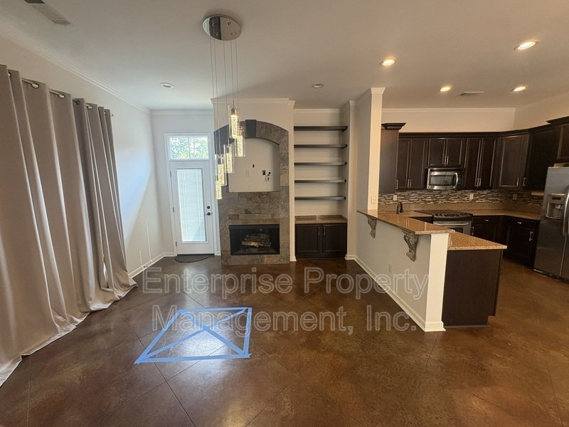 Bright property image