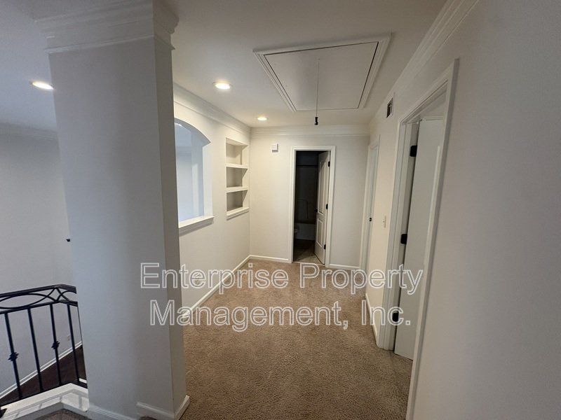 Bright property image