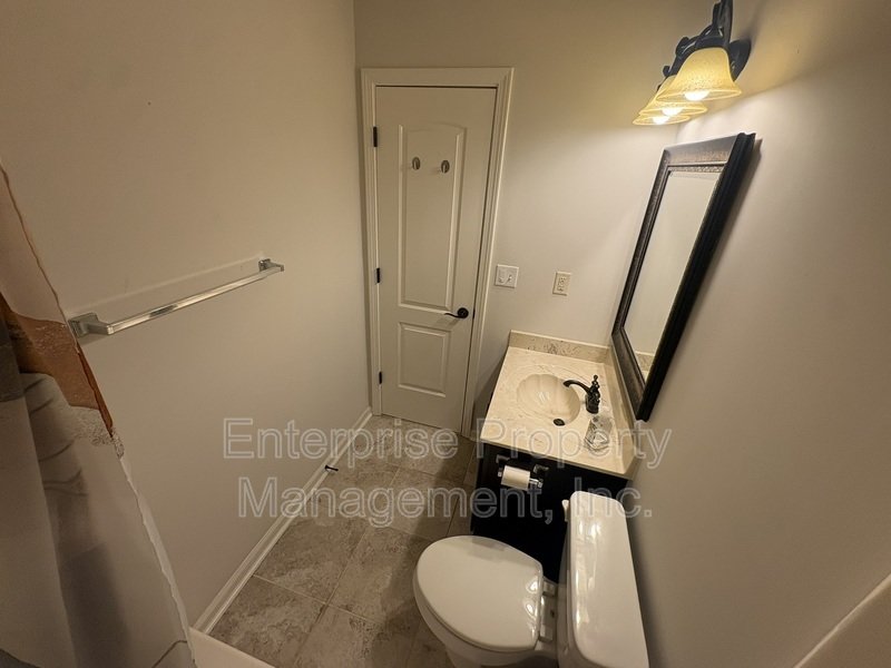 Bright property image