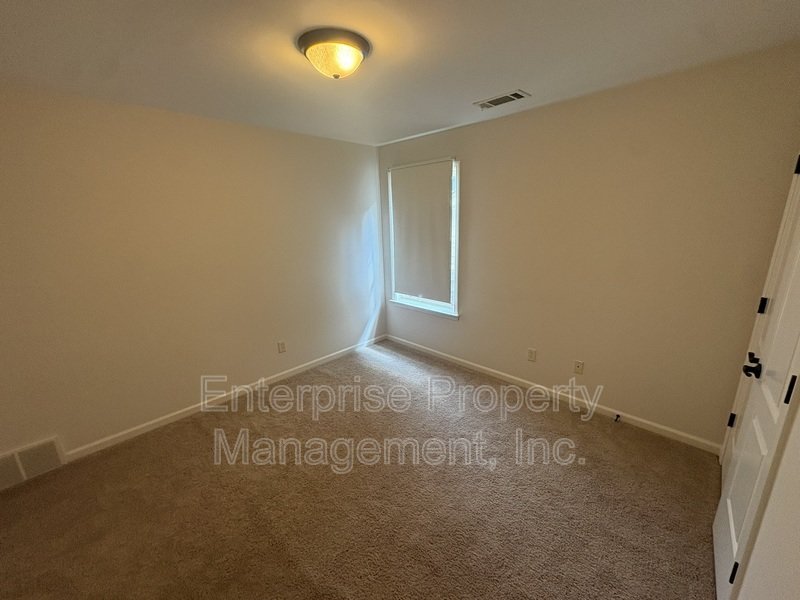 Bright property image