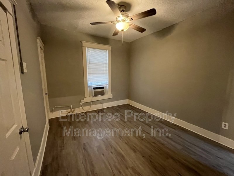 1111 North Parkway 3 property image