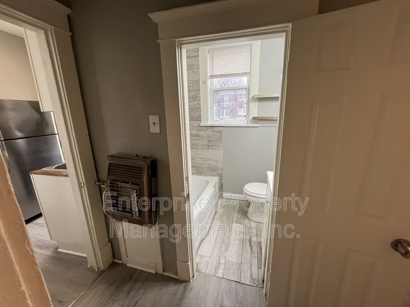 1111 North Parkway 3 property image