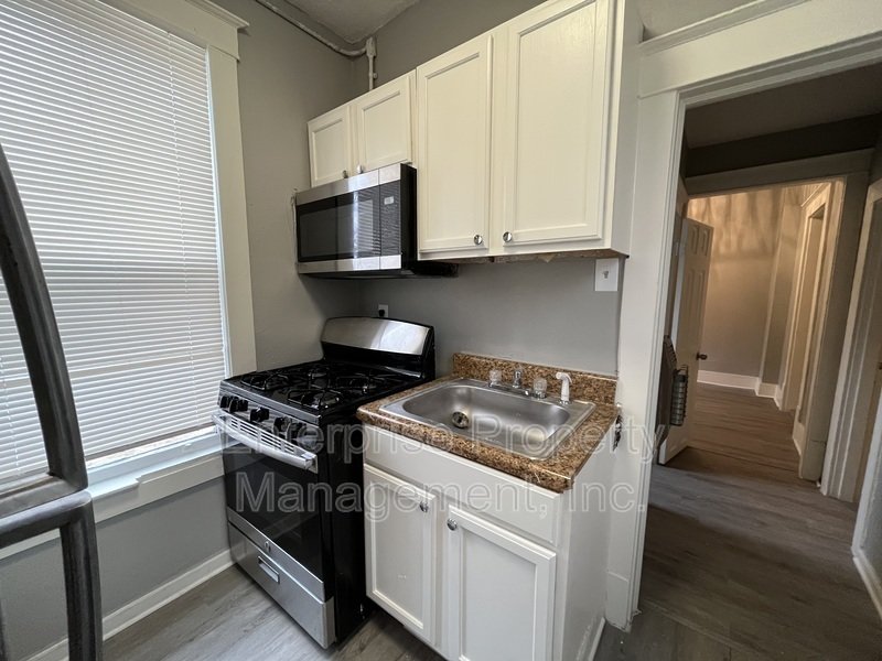 1111 North Parkway 3 property image