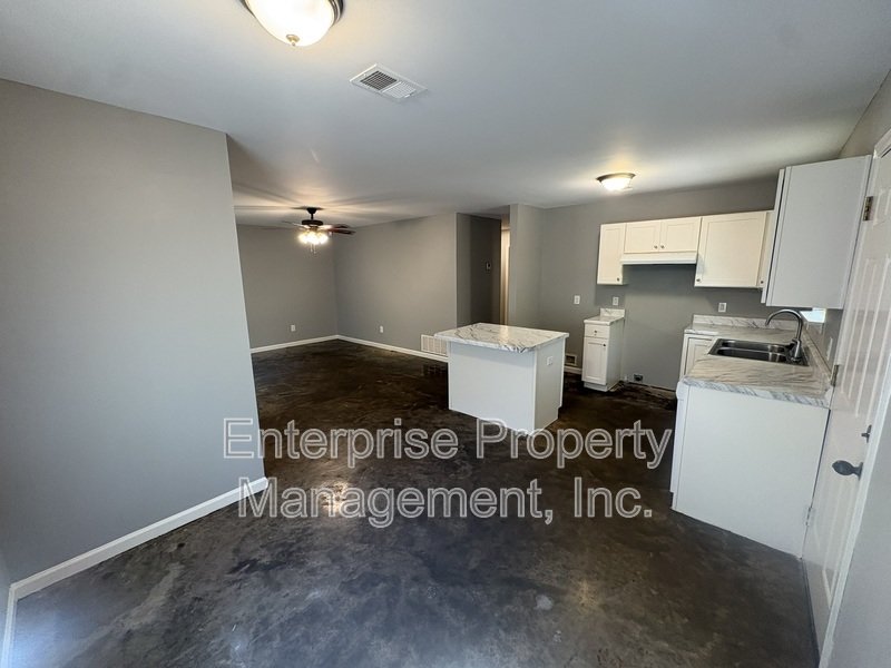 3187 E Shirley Circle property image