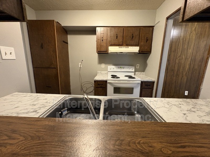 Open property image