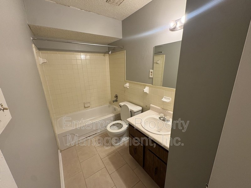 Open property image