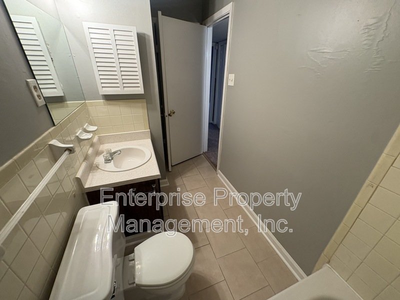 Open property image