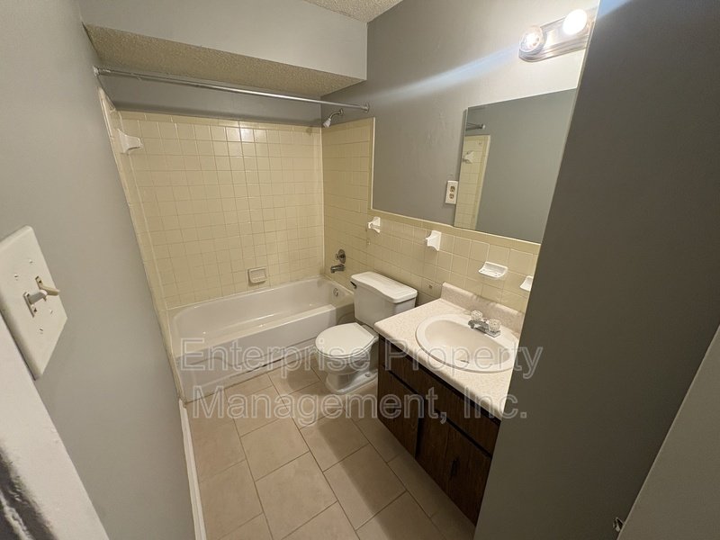 Open property image