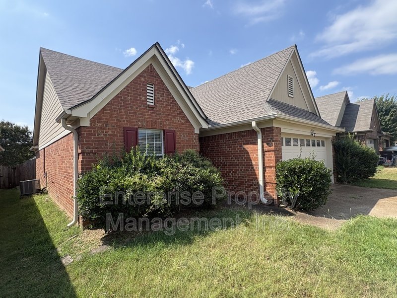 Bright property image