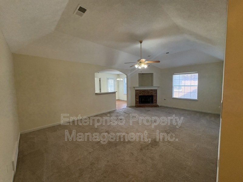 Bright property image