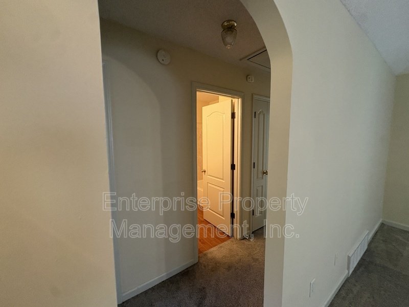 Bright property image