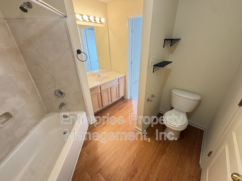 Bright property image