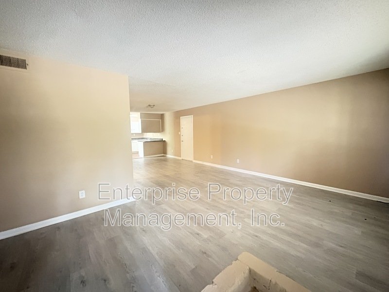 Open property image