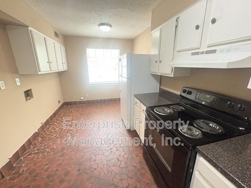 Open property image
