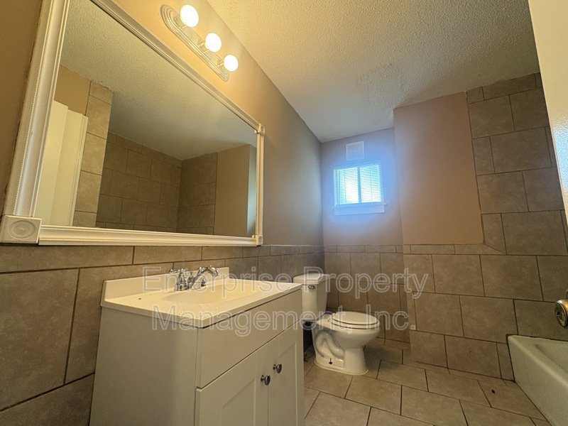 Open property image