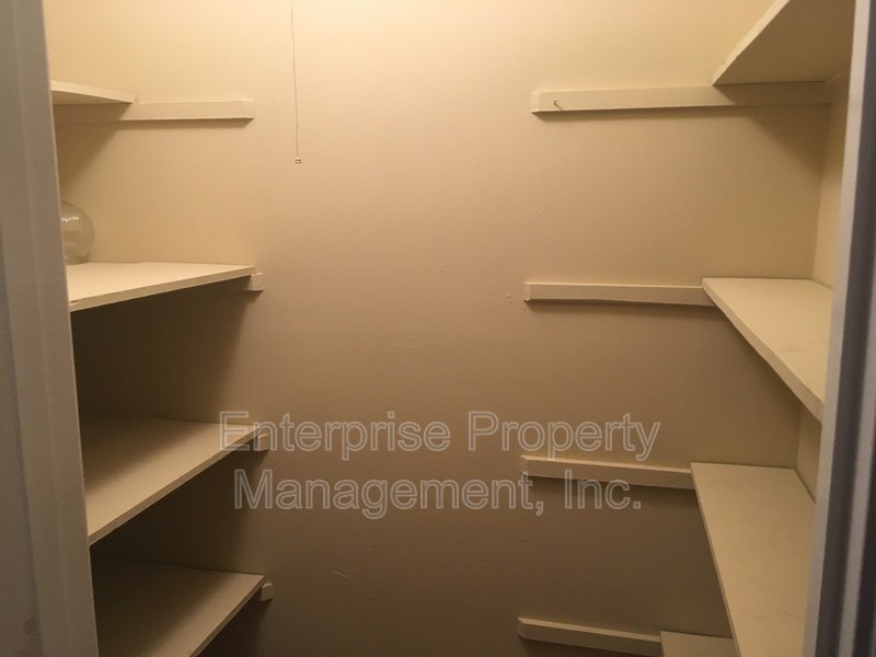 Bright property image