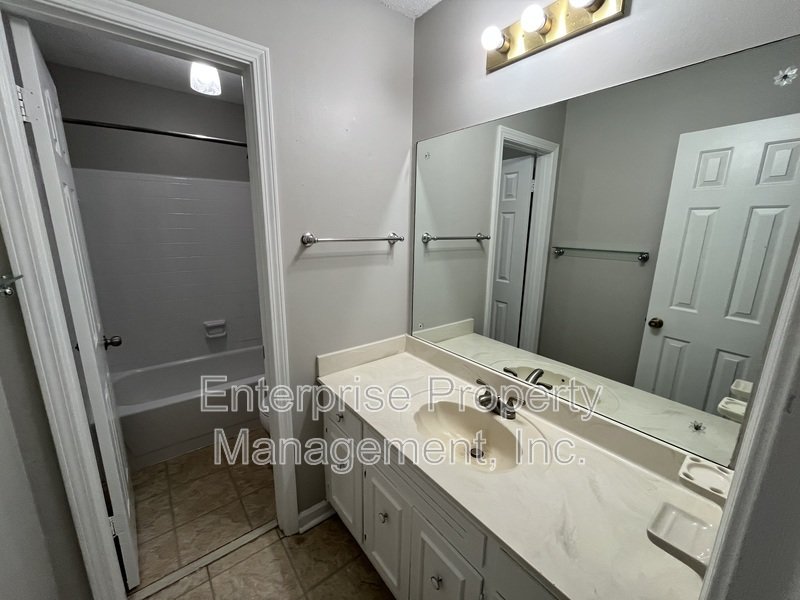 Open property image