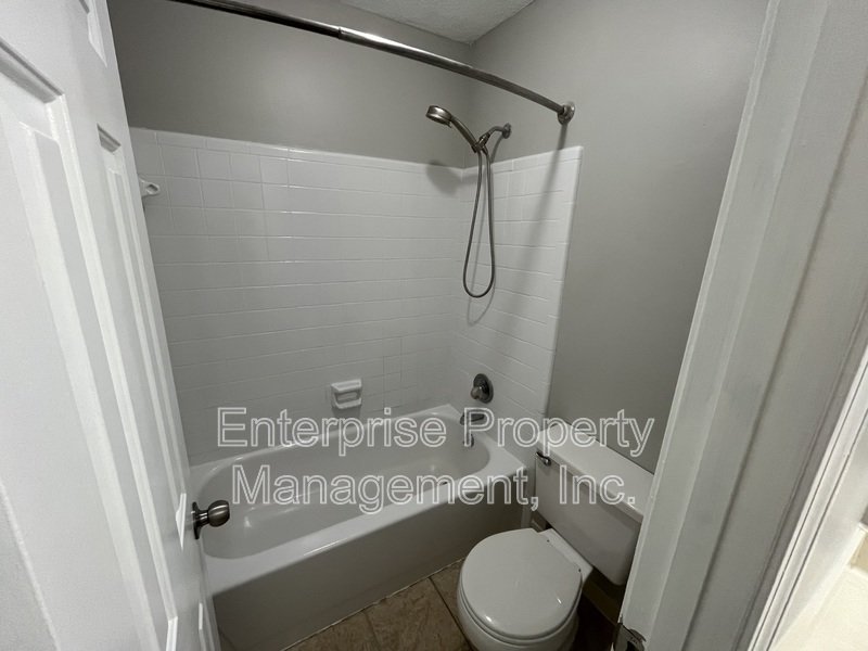 Open property image
