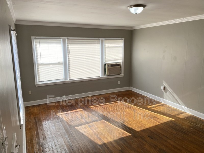 Bright property image
