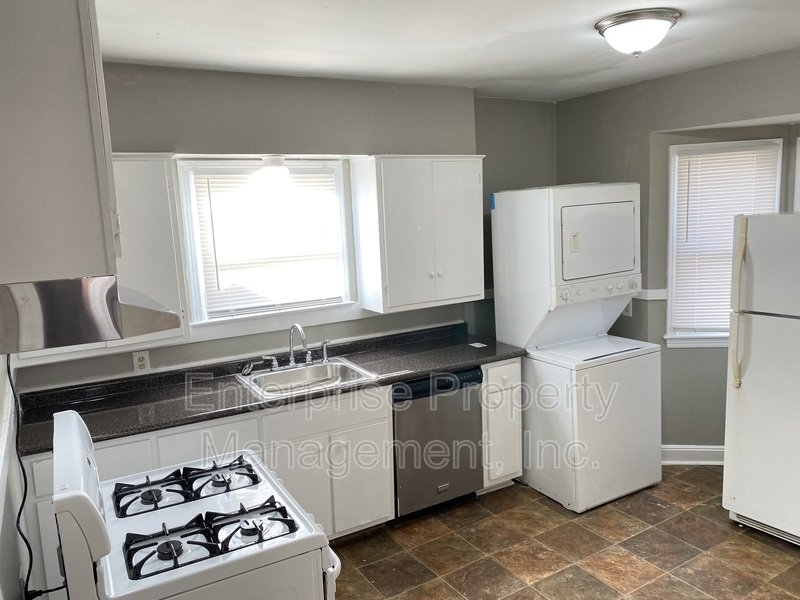 Bright property image