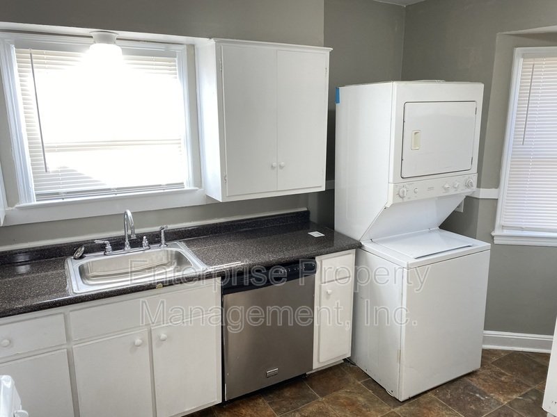 Bright property image