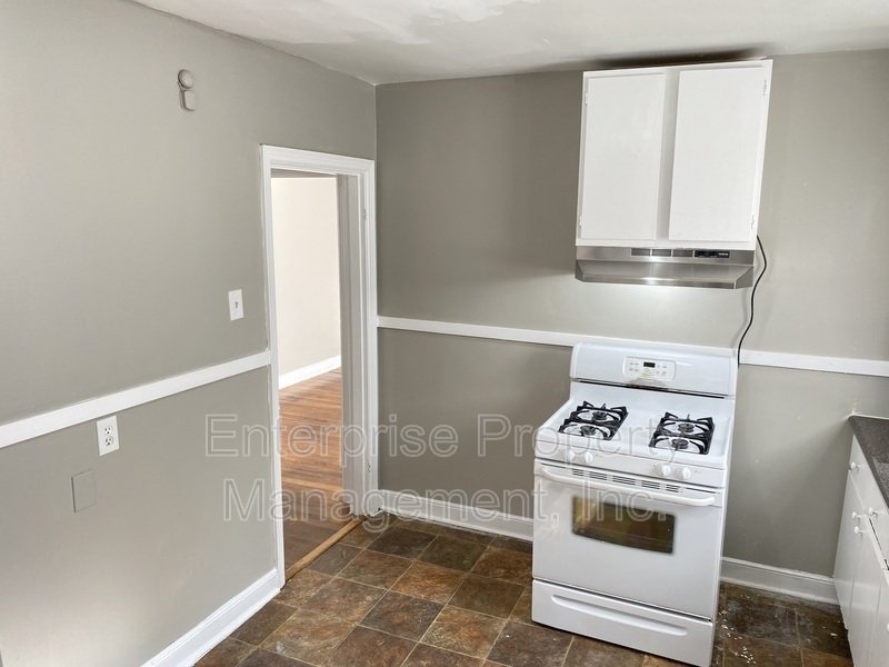 Bright property image