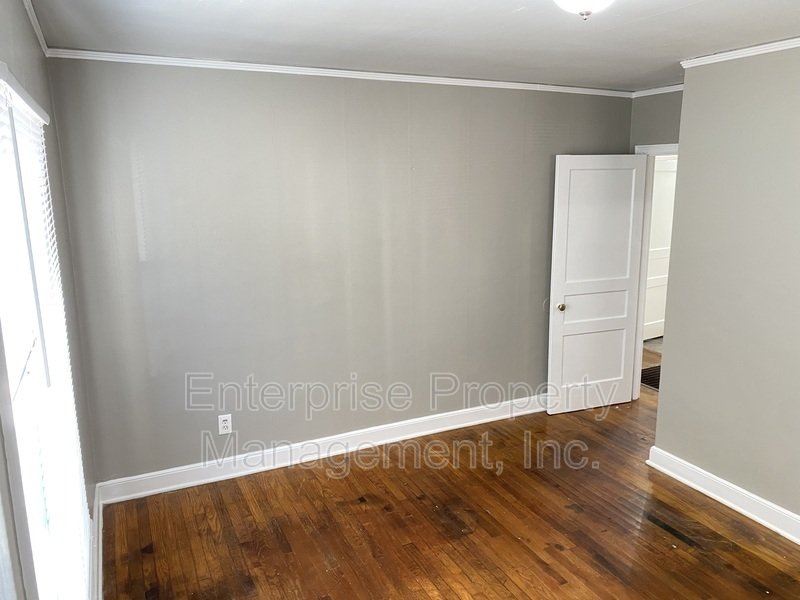 Bright property image