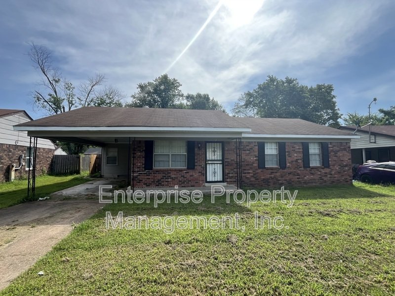 Bright property image