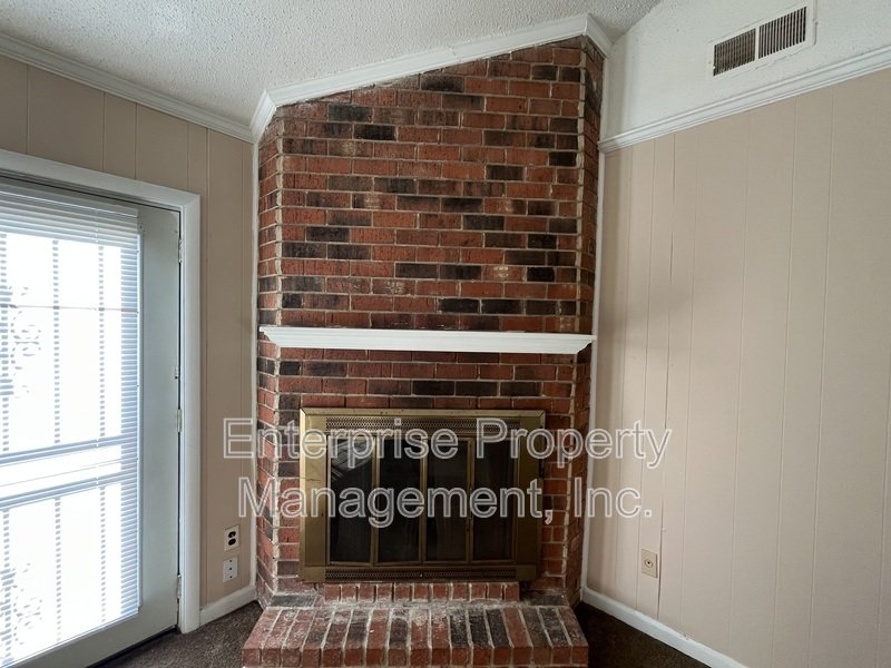Bright property image