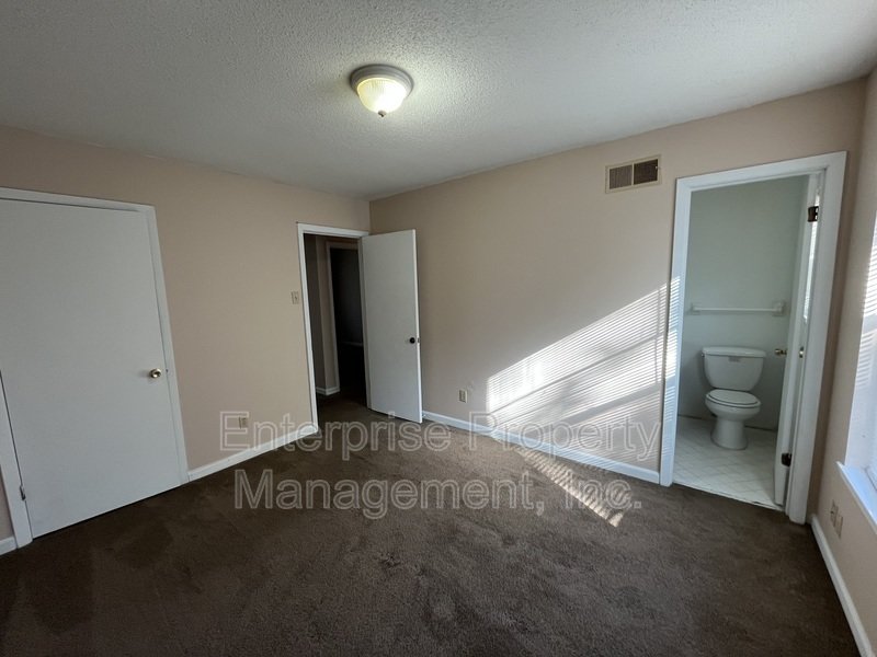 Bright property image