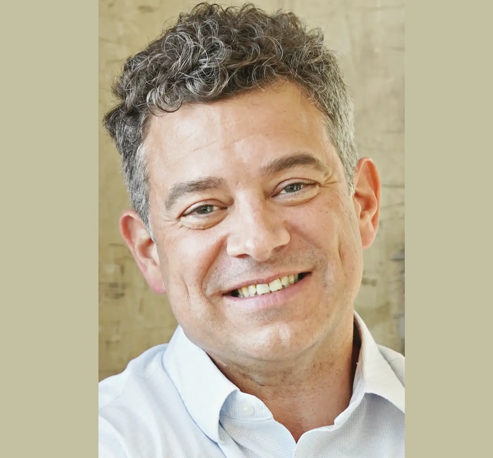 Picture of Aaron Ivey